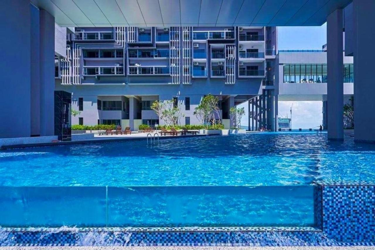 Imperio,Res - Melaka Raya -- Relax -- Pool View Lägenhet Exteriör bild
